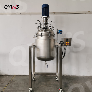 雙層不銹鋼夾套反應(yīng)釜1000L、2000L、5000L